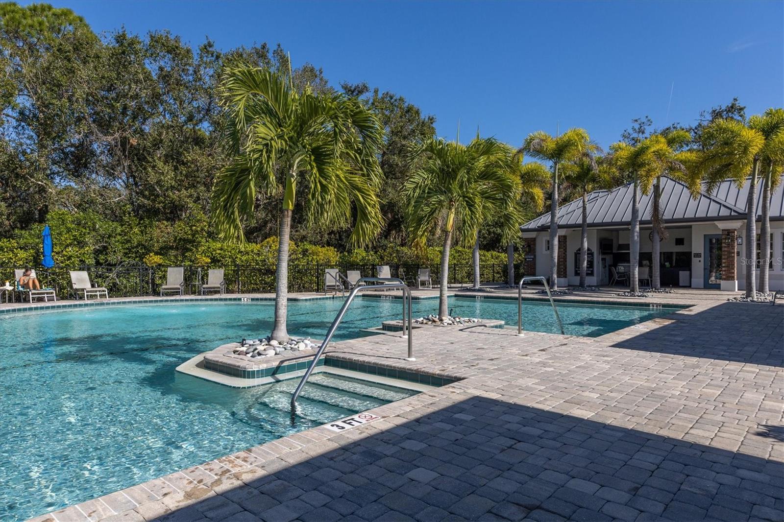 7905 DRAYTON CIR, BRADENTON, FL, 34201