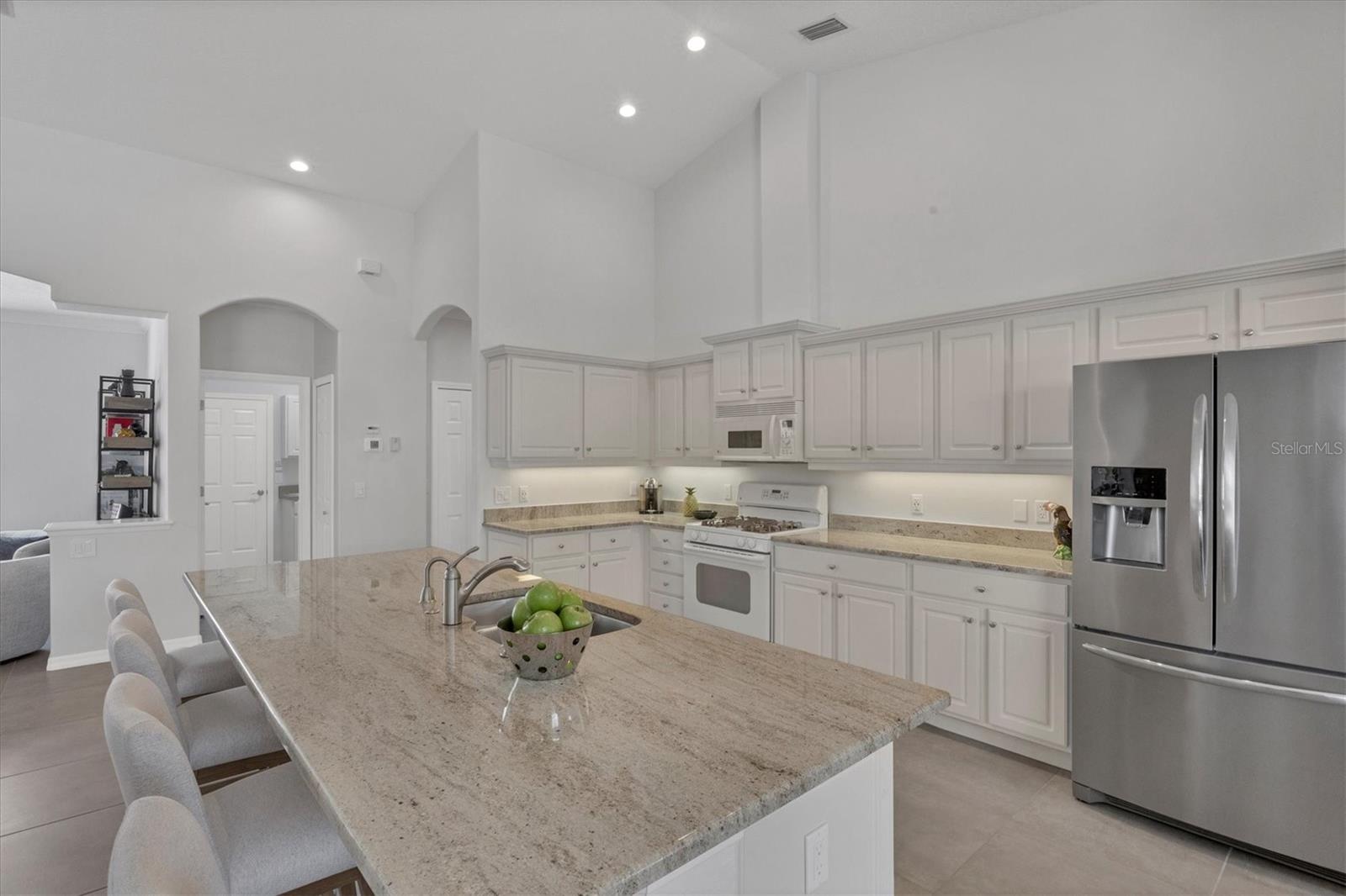 7905 DRAYTON CIR, BRADENTON, FL, 34201