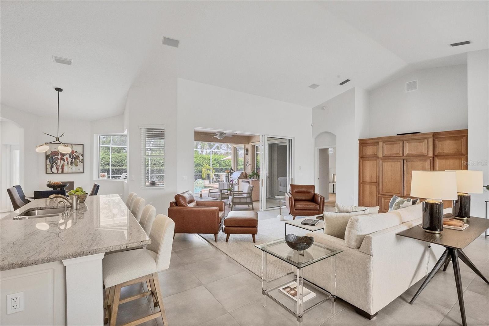 7905 DRAYTON CIR, BRADENTON, FL, 34201