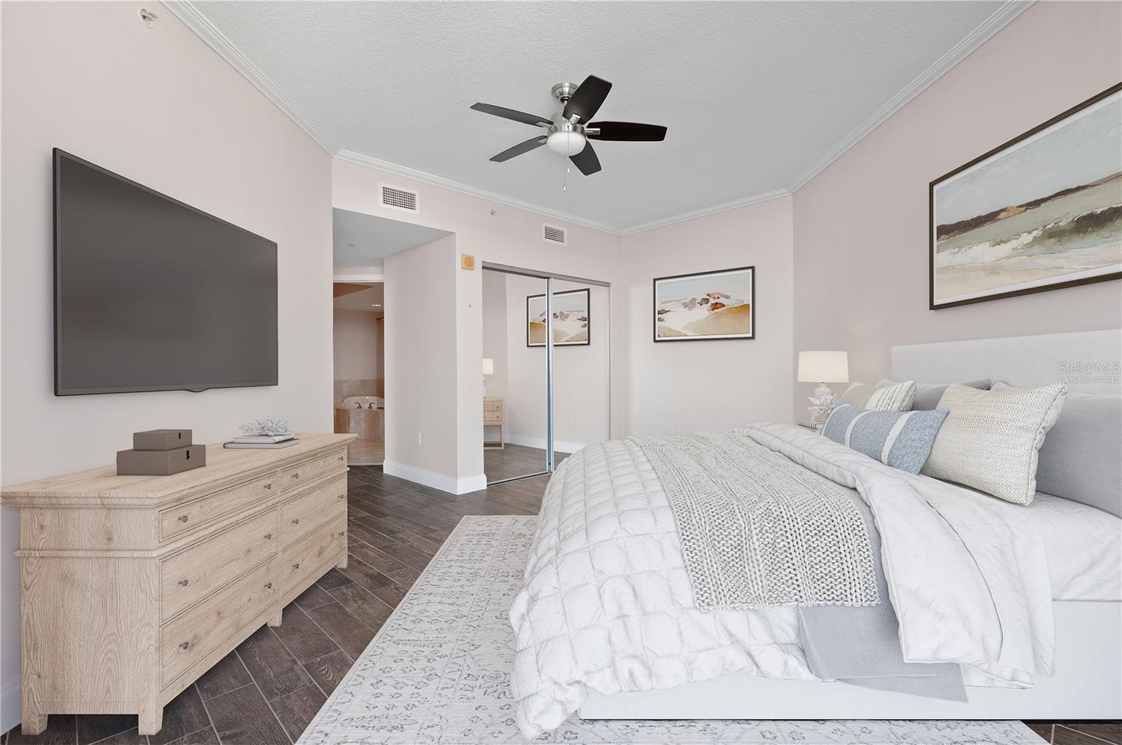 241 RIVERSIDE DR #704, HOLLY HILL, FL, 32117