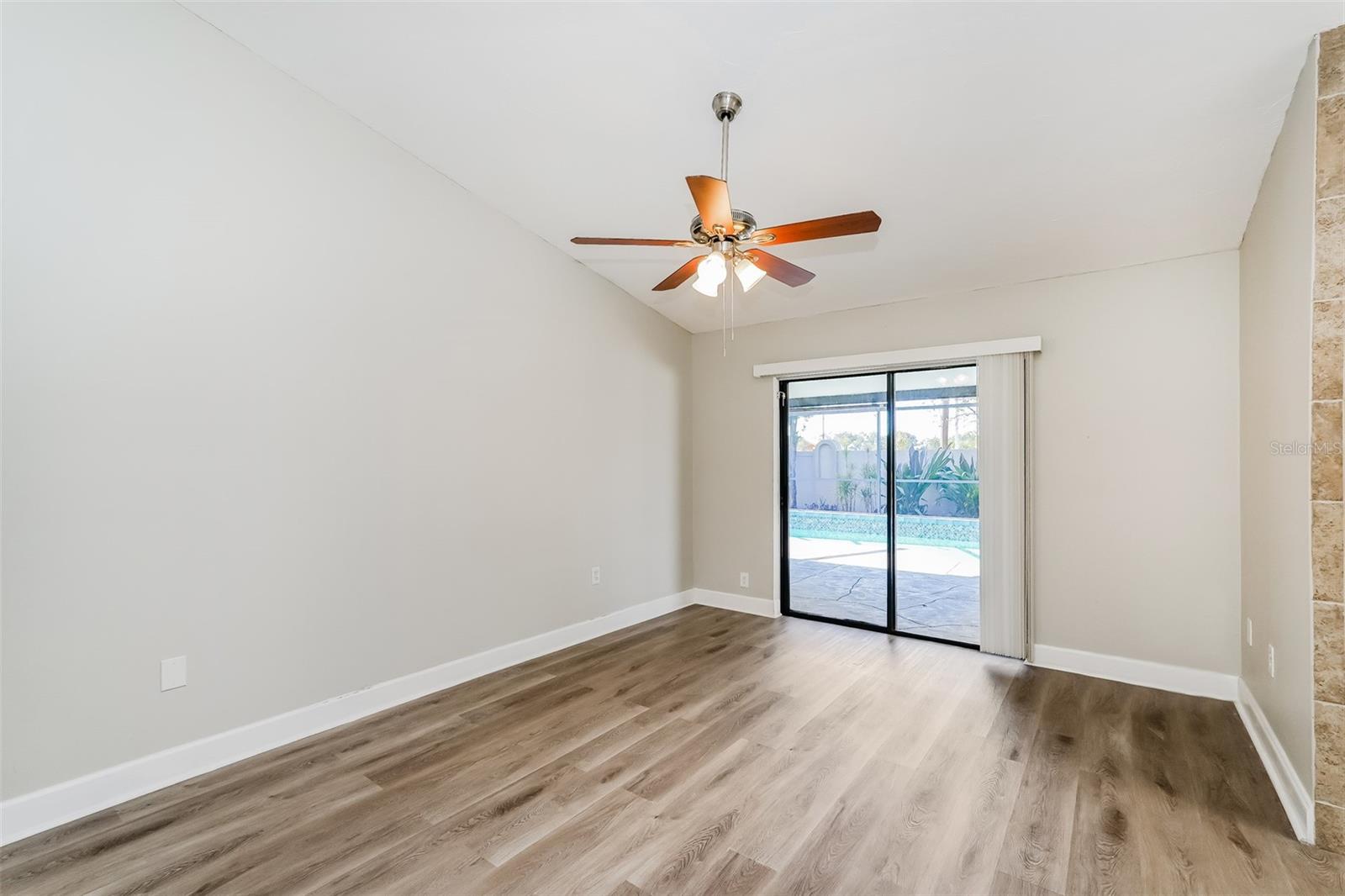 3602 E 75TH TER, SARASOTA, FL, 34243