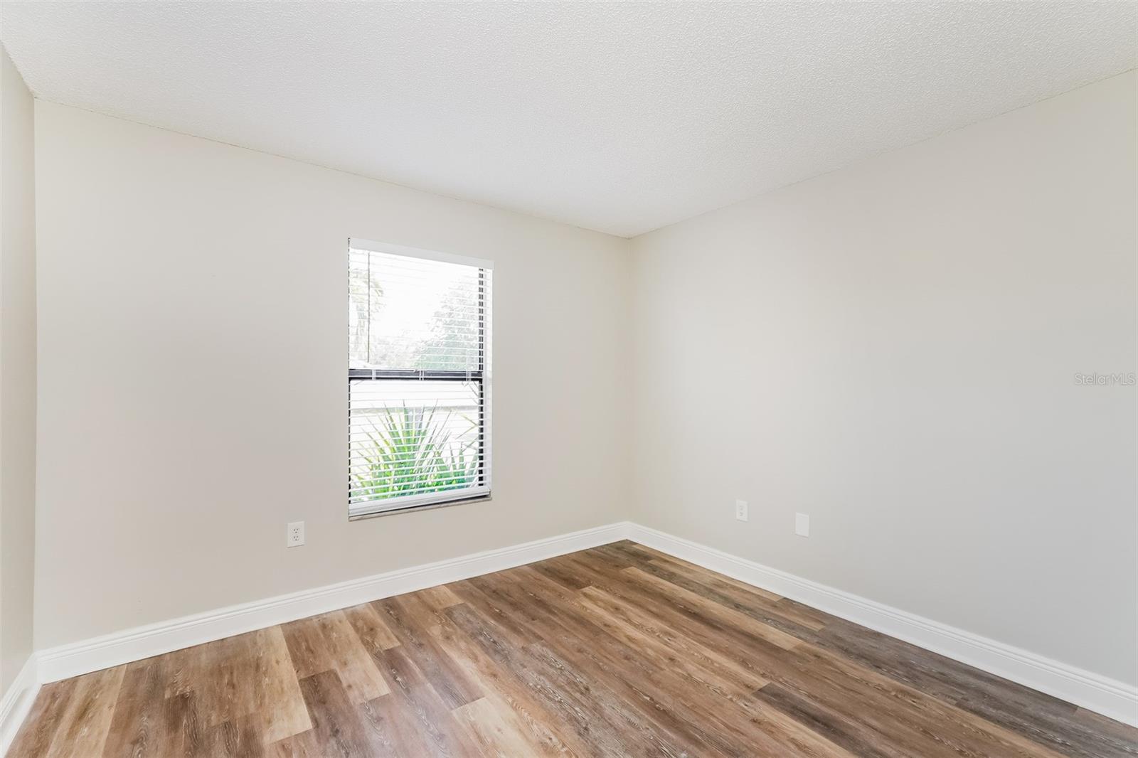 3602 E 75TH TER, SARASOTA, FL, 34243