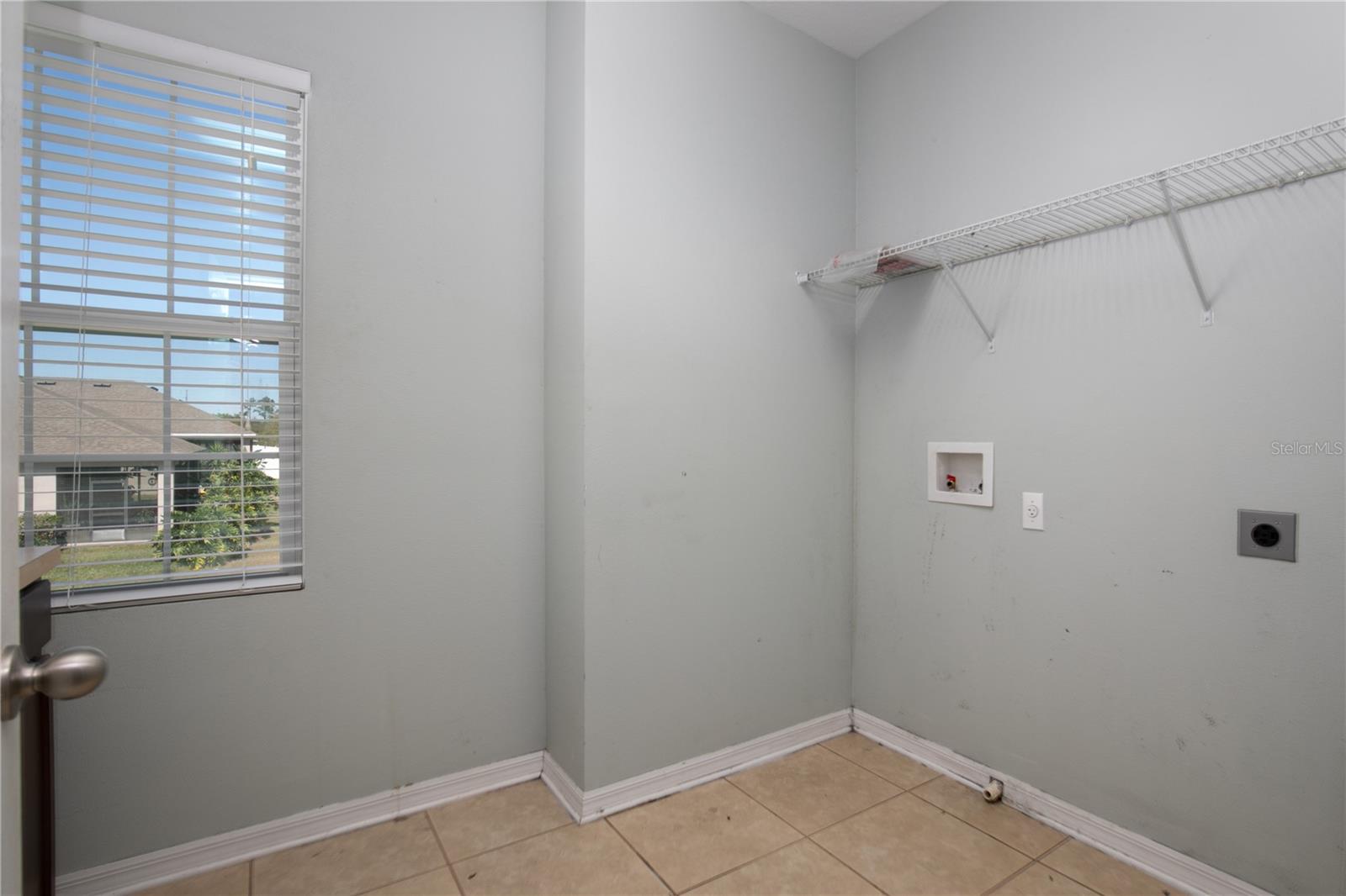 2572 LIMERICK CIR, GRAND ISLAND, FL, 32735
