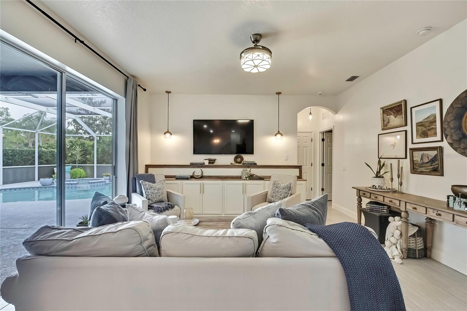 7338 WILD OAK LN, LAND O LAKES, FL, 34637