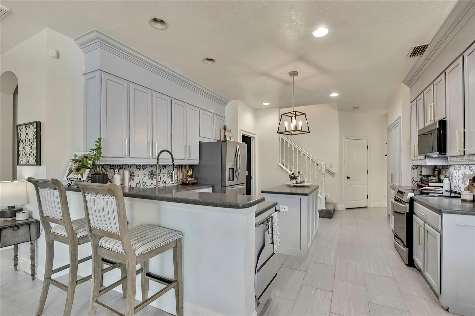 7338 WILD OAK LN, LAND O LAKES, FL, 34637