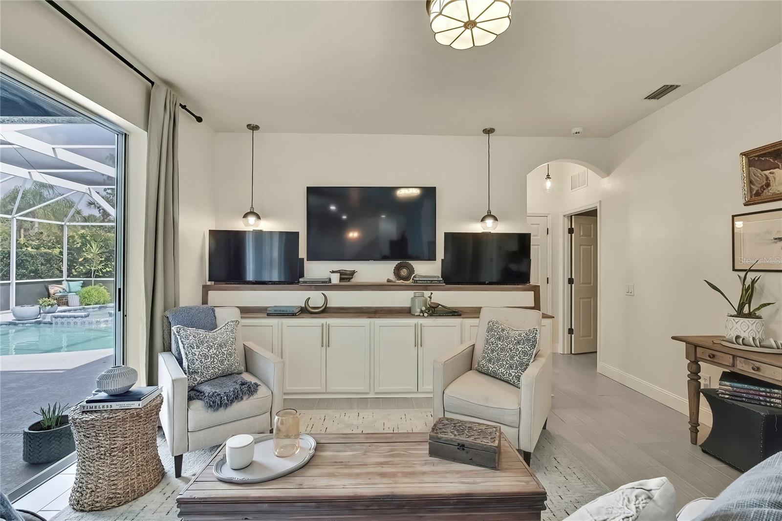 7338 WILD OAK LN, LAND O LAKES, FL, 34637