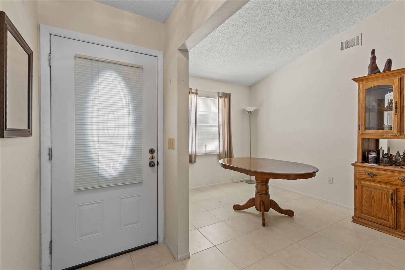 1225 E CORKTREE CIR, PORT CHARLOTTE, FL, 33952