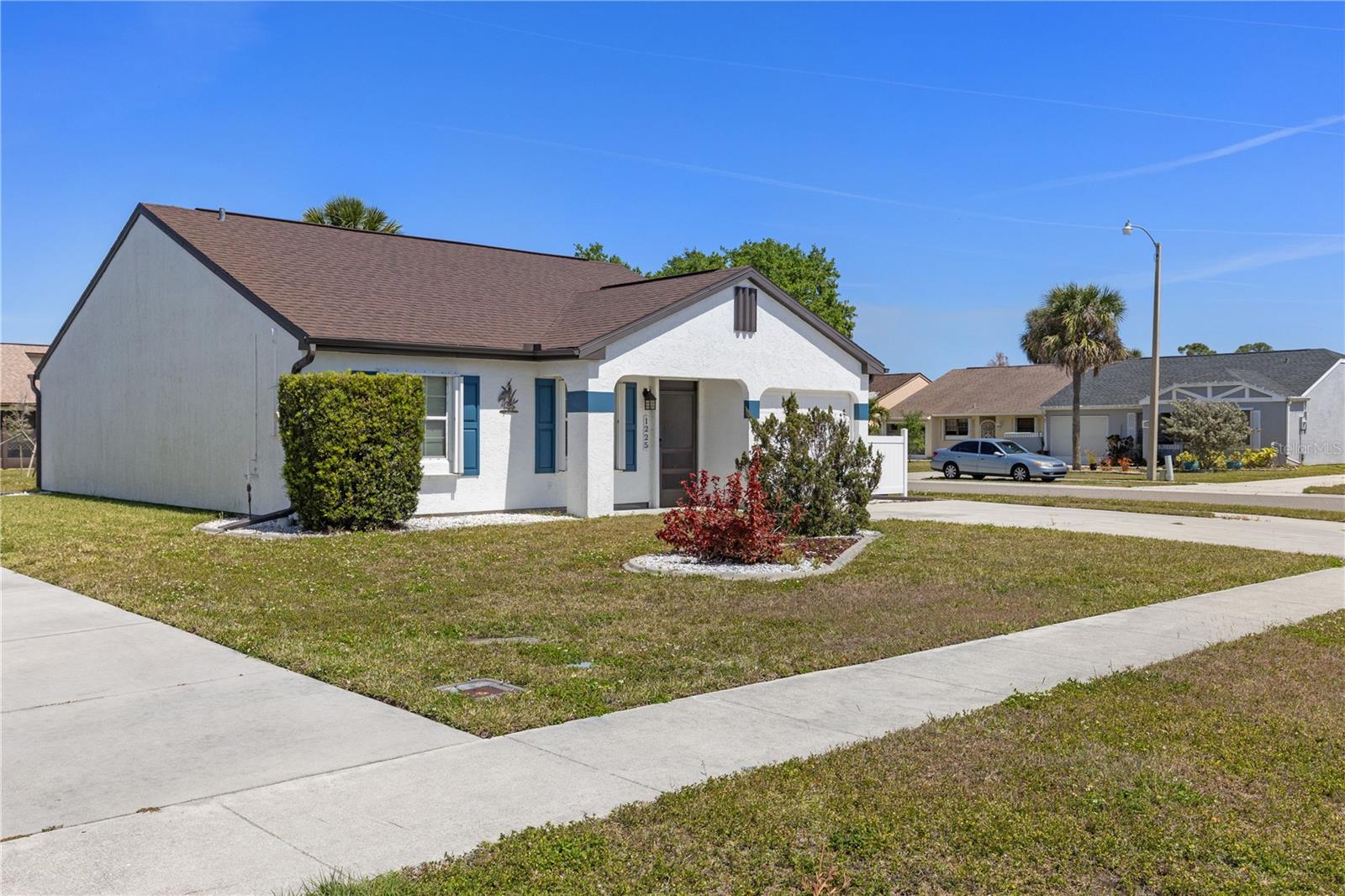 1225 E CORKTREE CIR, PORT CHARLOTTE, FL, 33952