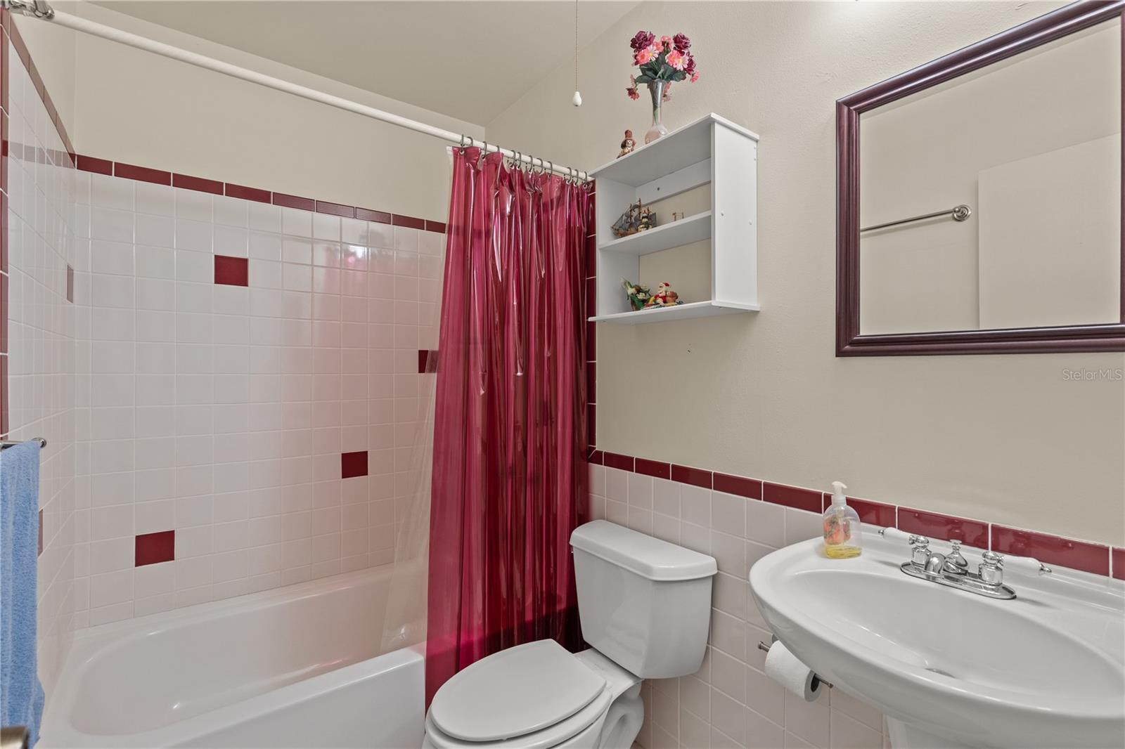1225 E CORKTREE CIR, PORT CHARLOTTE, FL, 33952