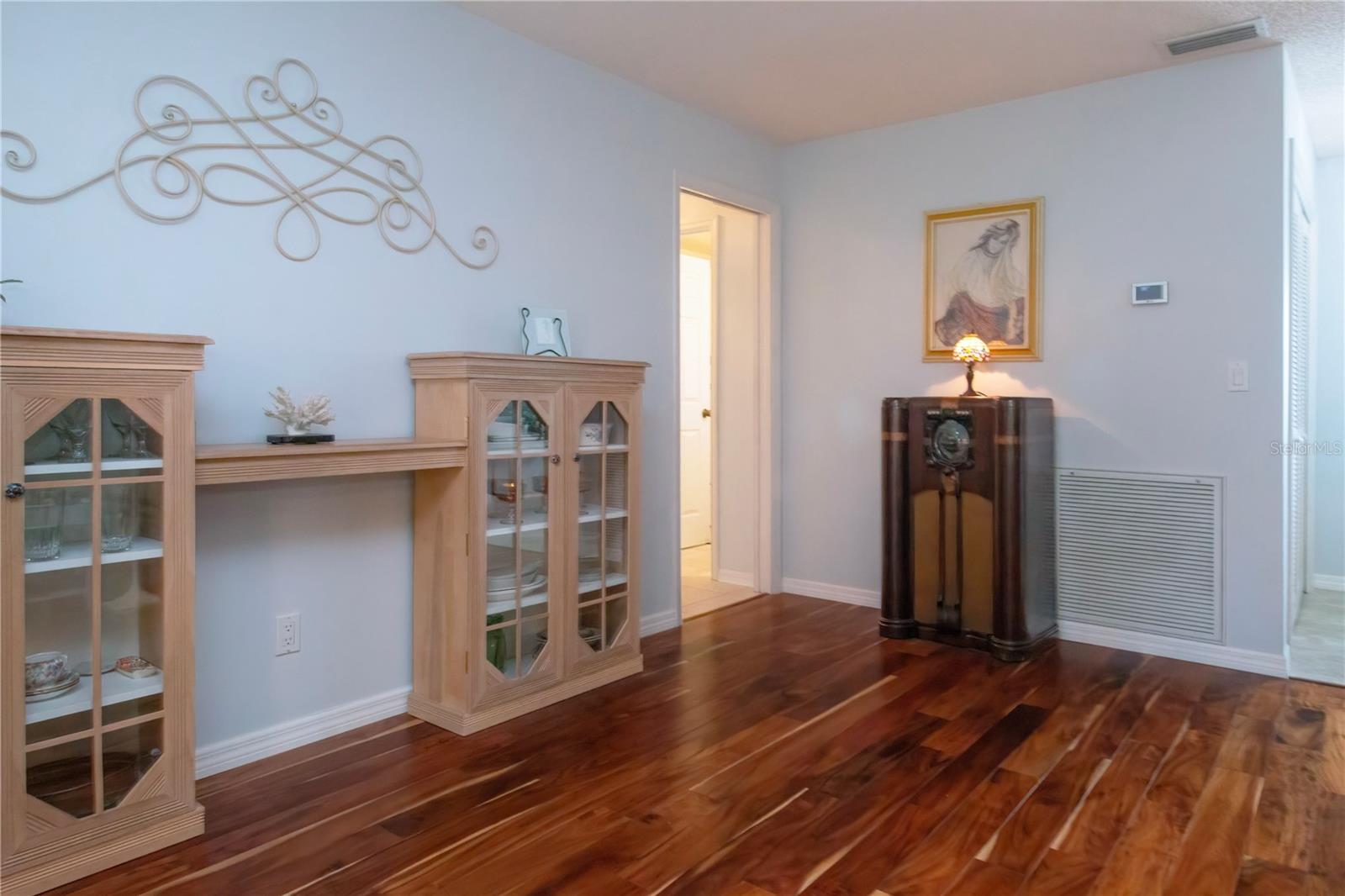 1803 NEW BEDFORD DR, SUN CITY CENTER, FL, 33573