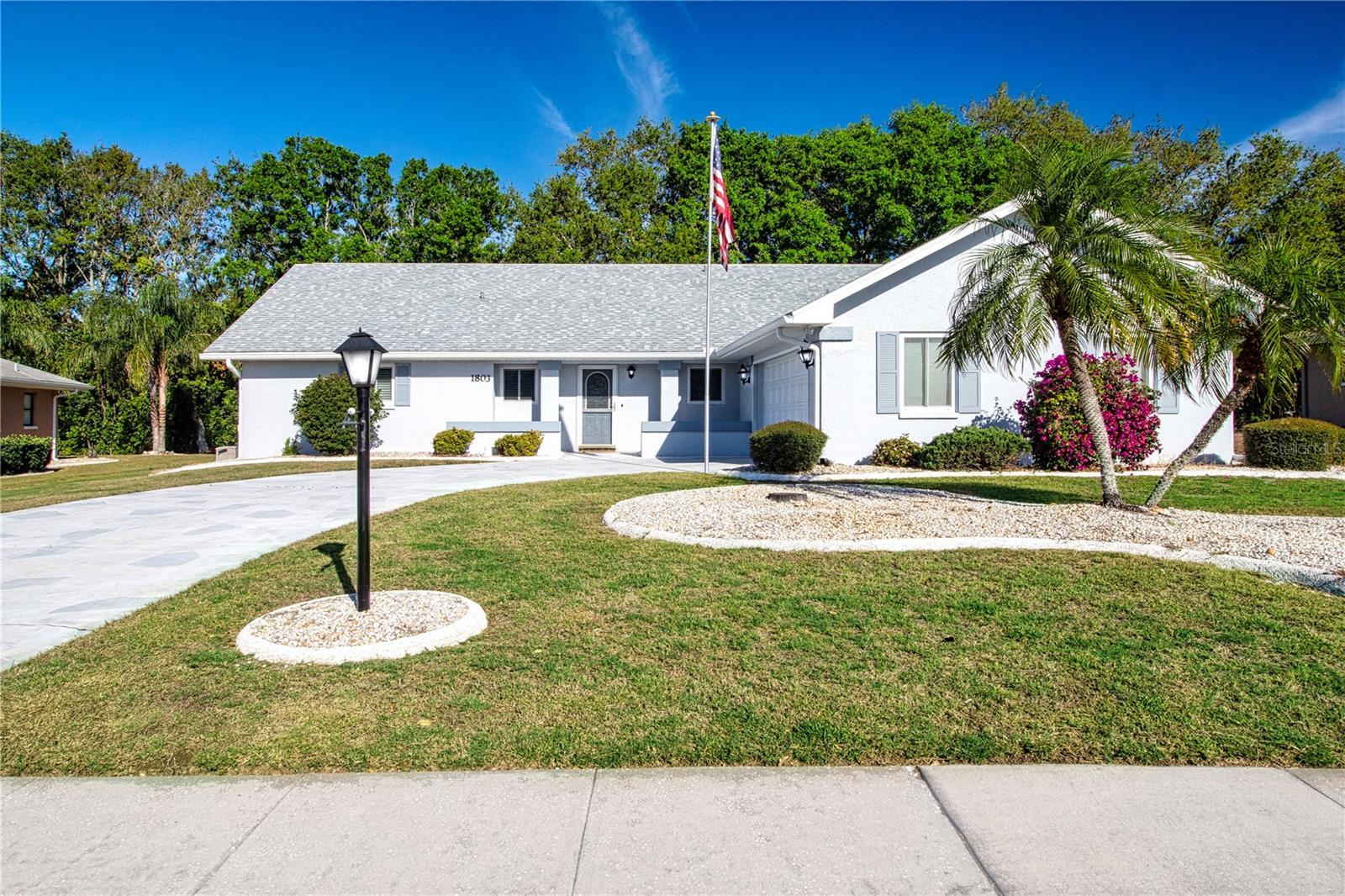 1803 NEW BEDFORD DR, SUN CITY CENTER, FL, 33573