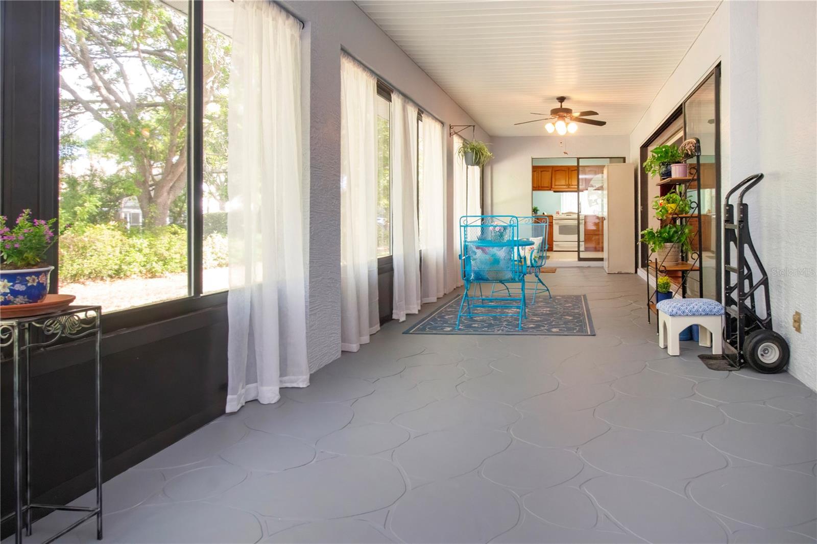 1803 NEW BEDFORD DR, SUN CITY CENTER, FL, 33573