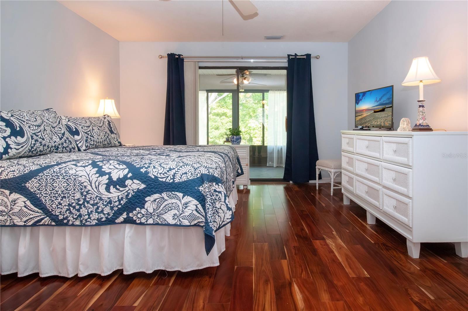 1803 NEW BEDFORD DR, SUN CITY CENTER, FL, 33573