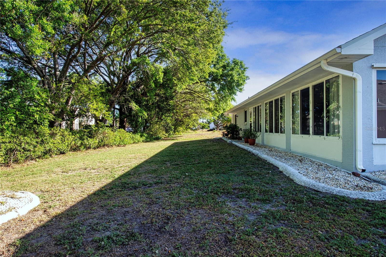 1803 NEW BEDFORD DR, SUN CITY CENTER, FL, 33573