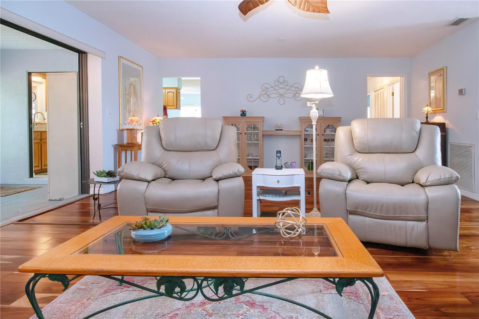 1803 NEW BEDFORD DR, SUN CITY CENTER, FL, 33573