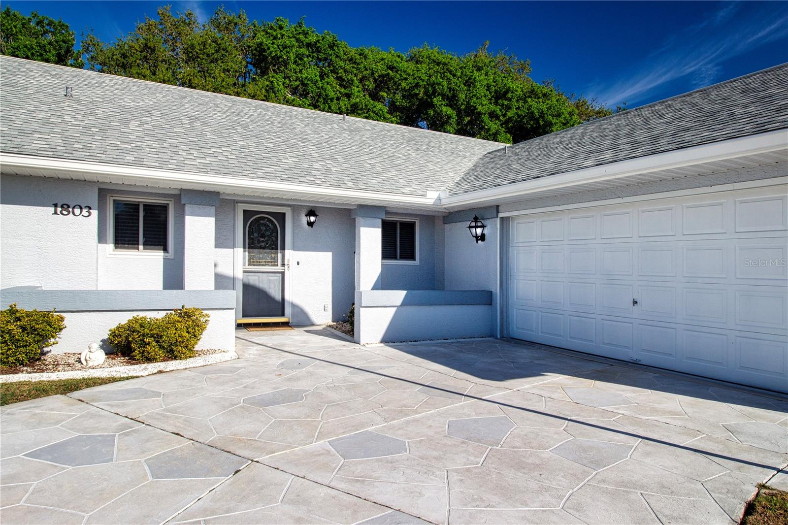 1803 NEW BEDFORD DR, SUN CITY CENTER, FL, 33573