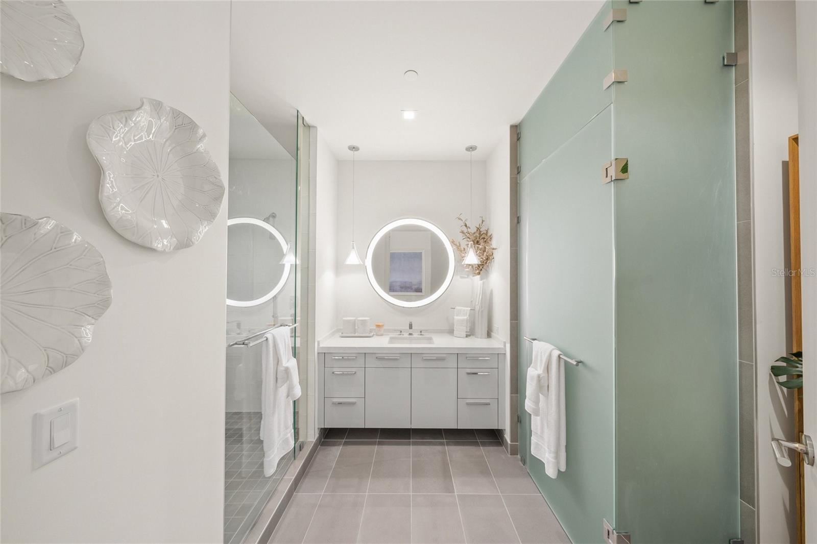 1581 GULF OF MEXICO DR #308, LONGBOAT KEY, FL, 34228