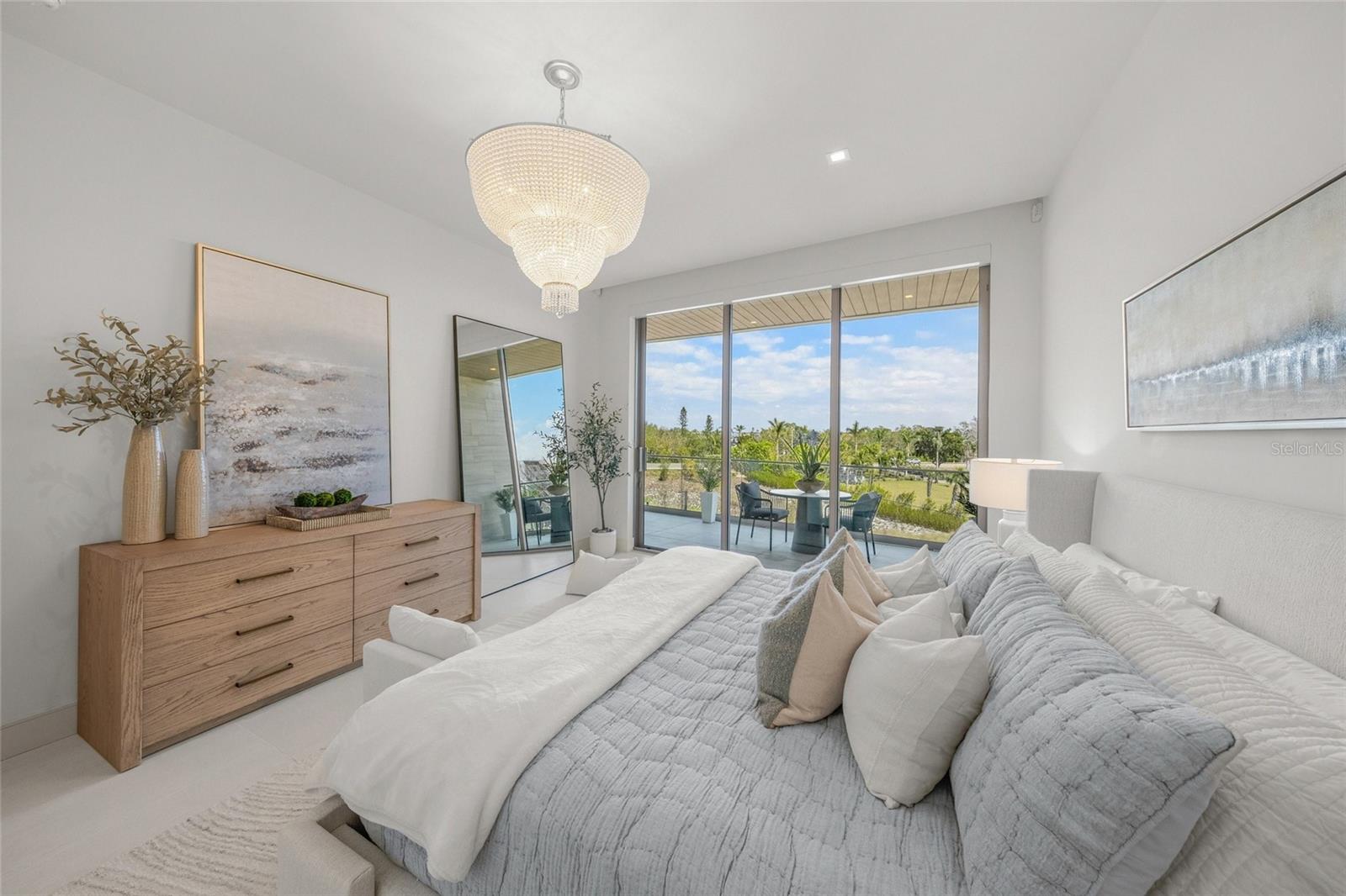 1581 GULF OF MEXICO DR #308, LONGBOAT KEY, FL, 34228