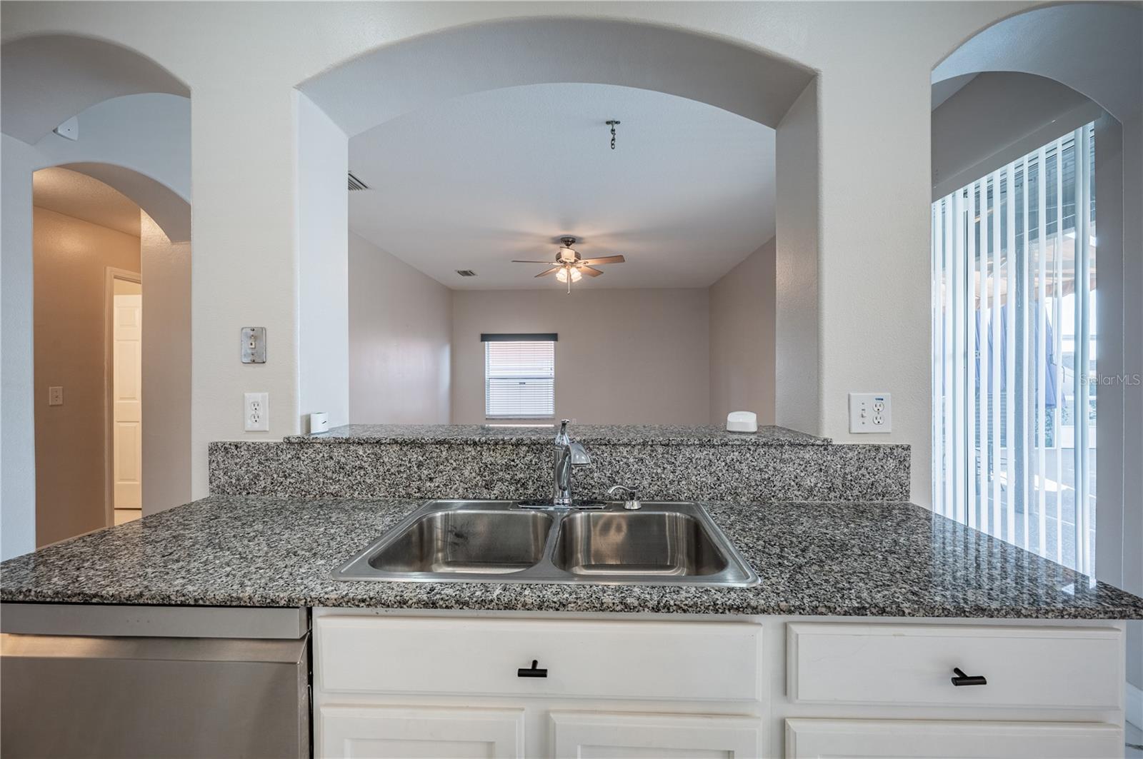 31028 BACLAN DR, WESLEY CHAPEL, FL, 33545