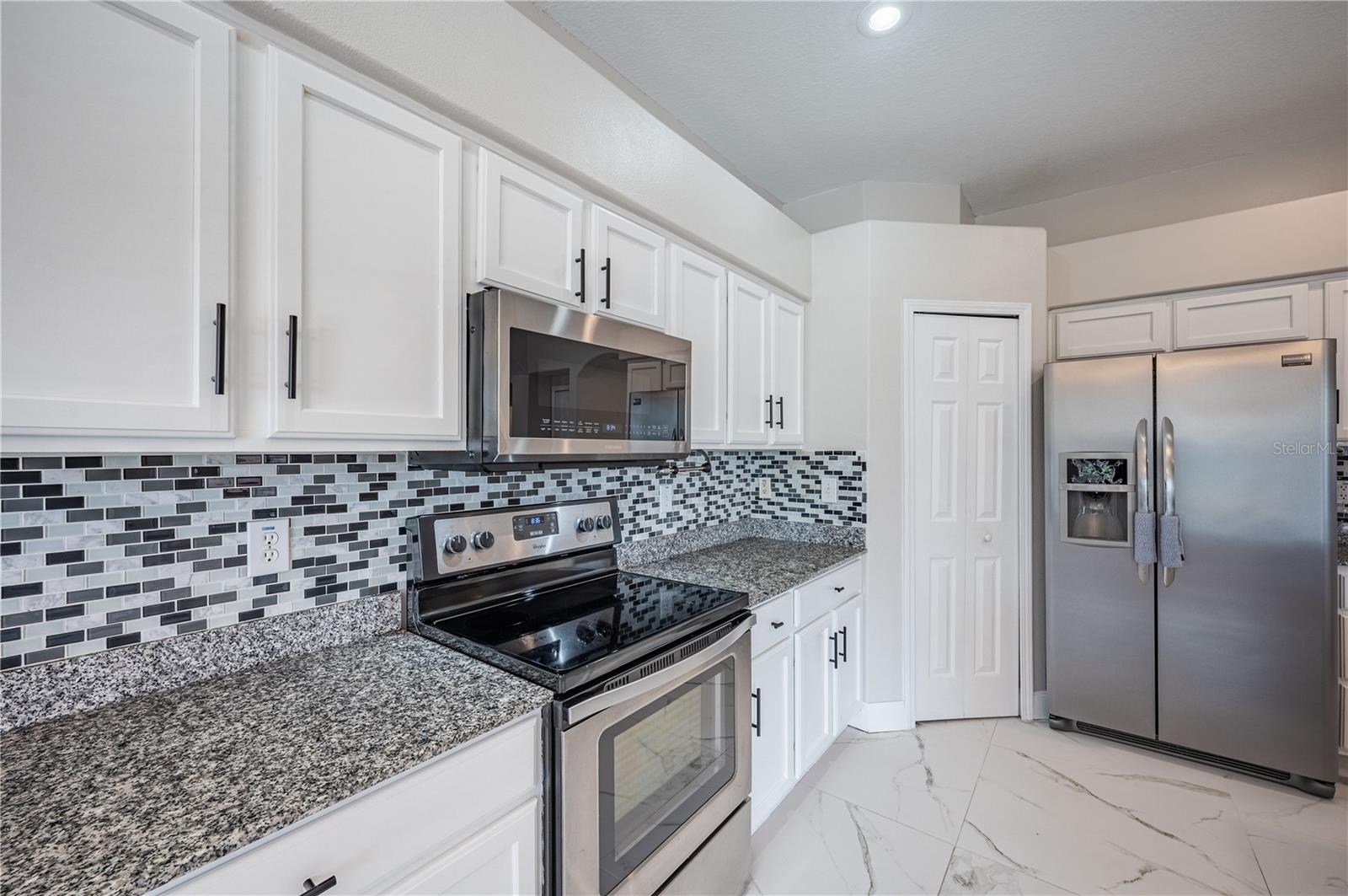 31028 BACLAN DR, WESLEY CHAPEL, FL, 33545
