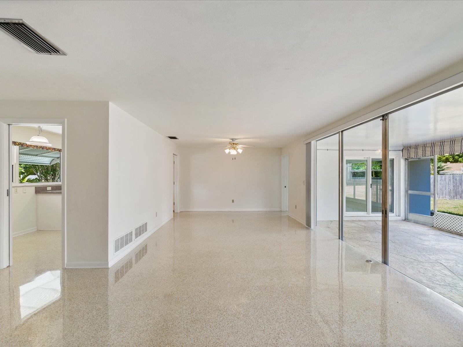 1531 PICARDY CIR, CLEARWATER, FL, 33755