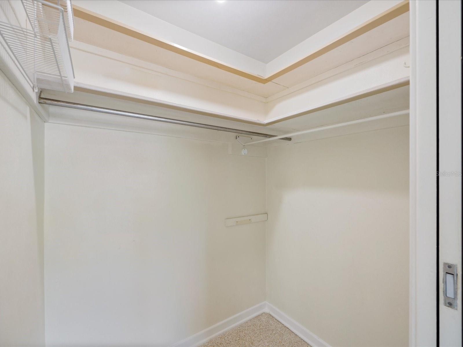 1531 PICARDY CIR, CLEARWATER, FL, 33755