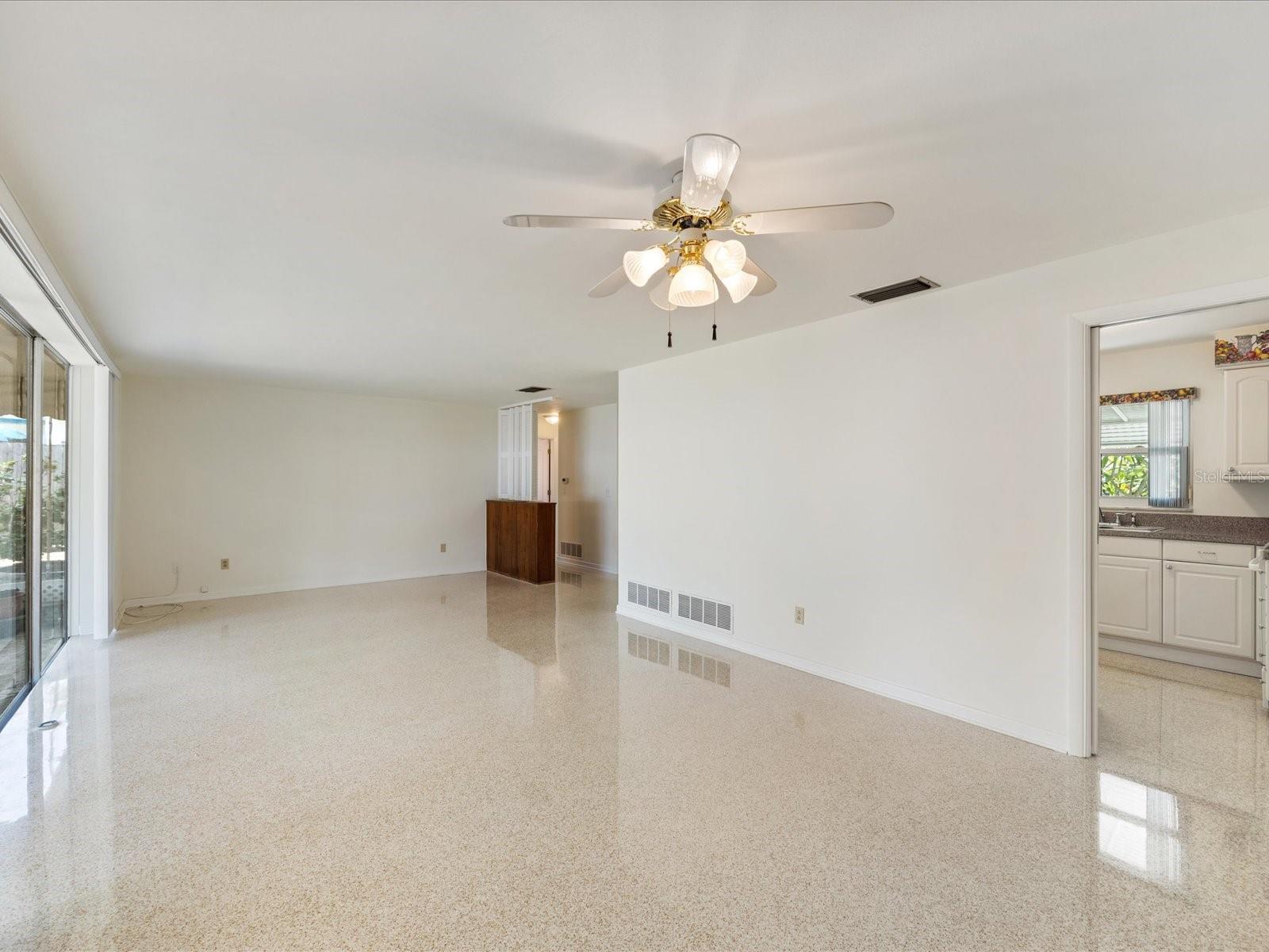 1531 PICARDY CIR, CLEARWATER, FL, 33755