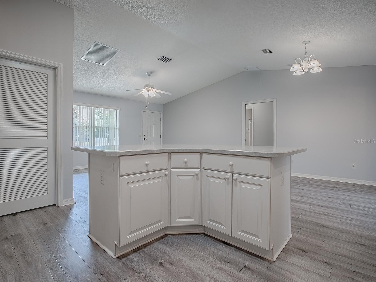 922 KENOVA AVE, THE VILLAGES, FL, 32162