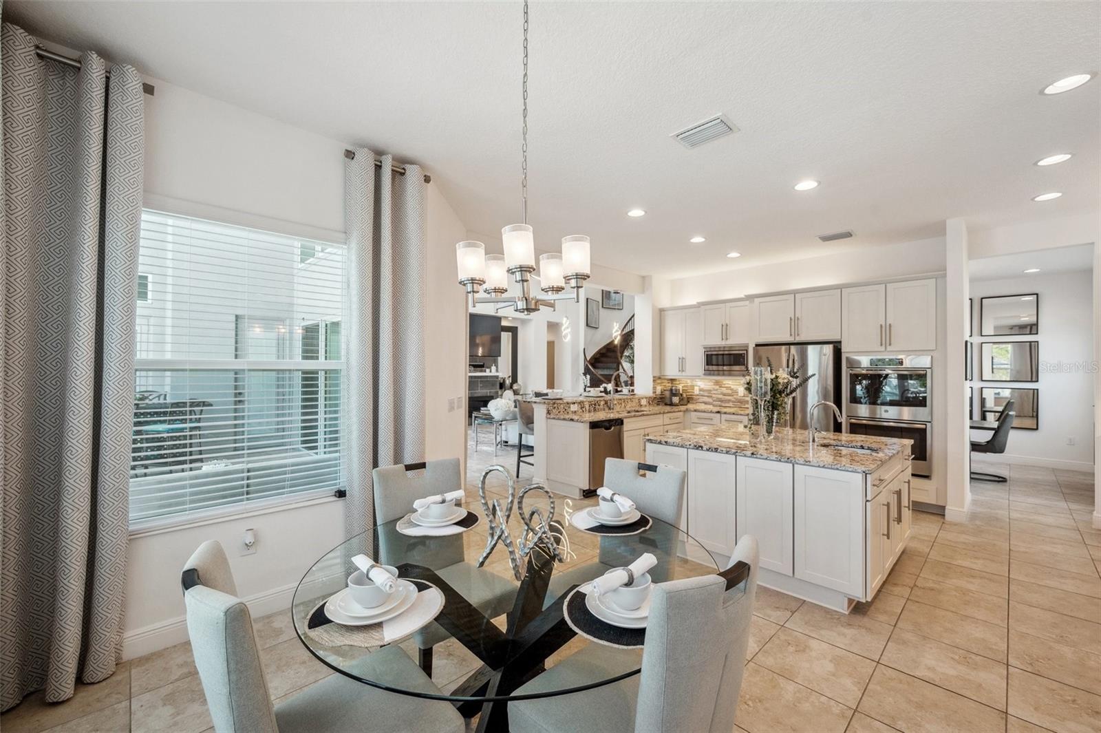 2600 COCO PALM CIR, WESLEY CHAPEL, FL, 33543