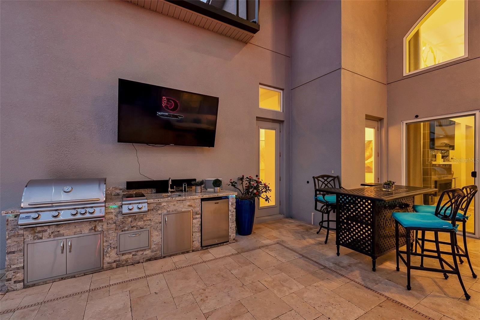 2600 COCO PALM CIR, WESLEY CHAPEL, FL, 33543