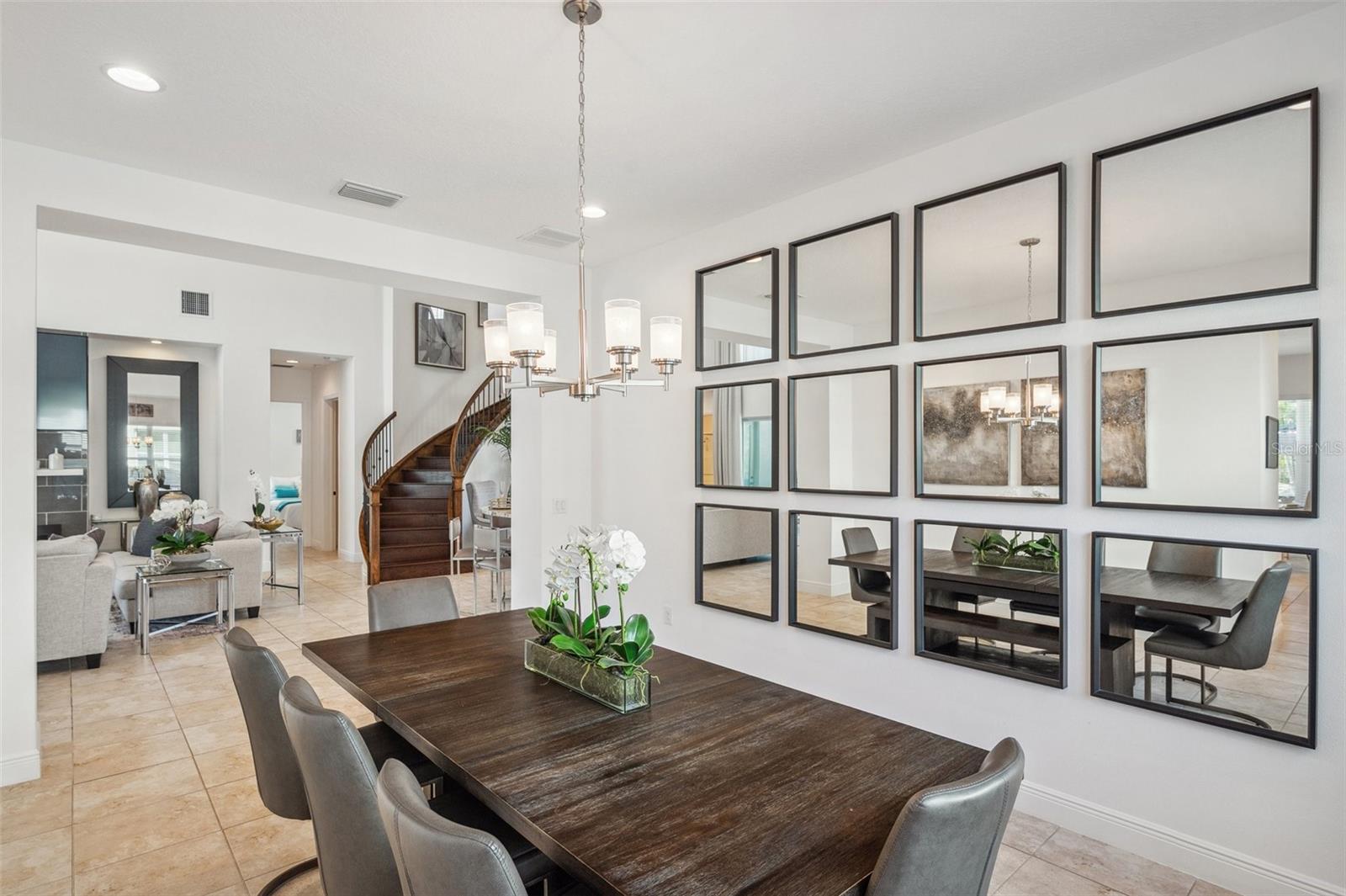 2600 COCO PALM CIR, WESLEY CHAPEL, FL, 33543