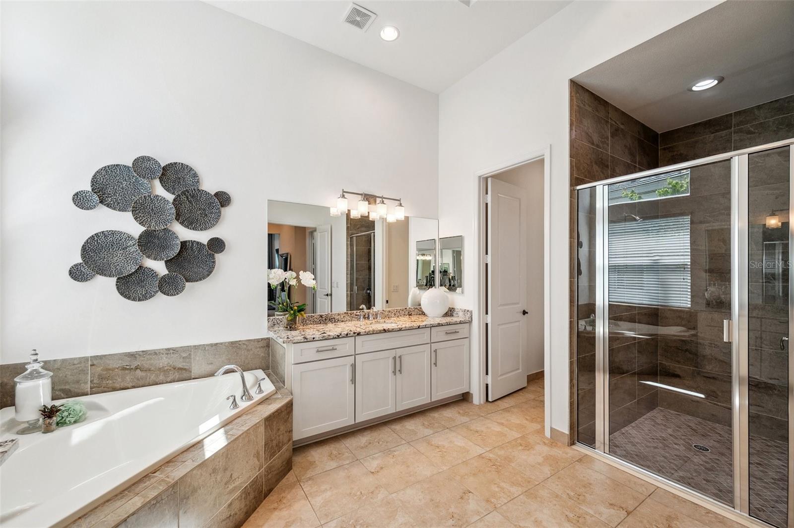 2600 COCO PALM CIR, WESLEY CHAPEL, FL, 33543