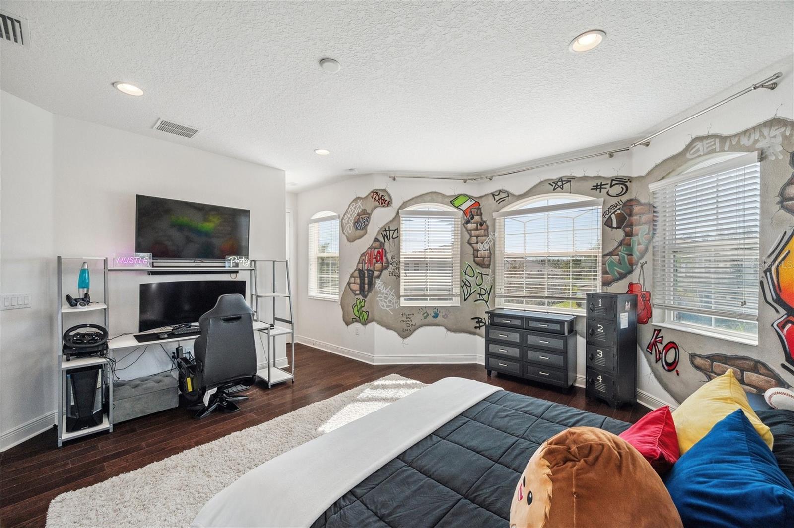 2600 COCO PALM CIR, WESLEY CHAPEL, FL, 33543