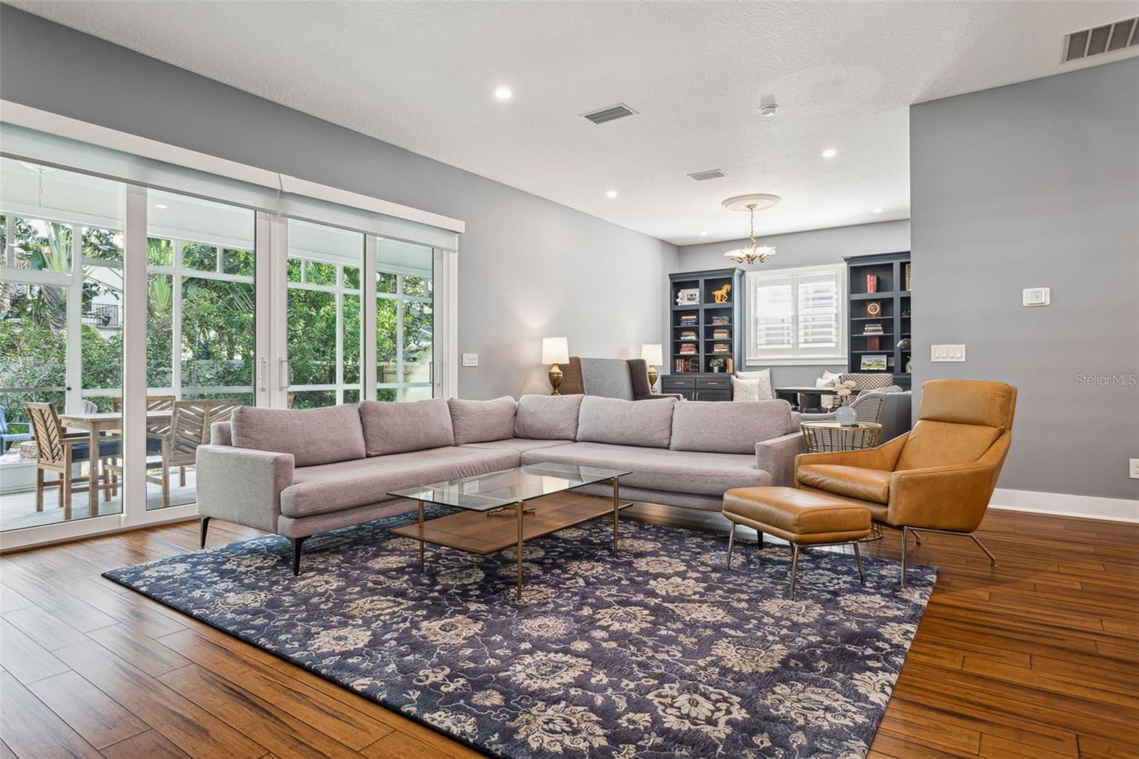 3118 W WALLCRAFT AVE, TAMPA, FL, 33611