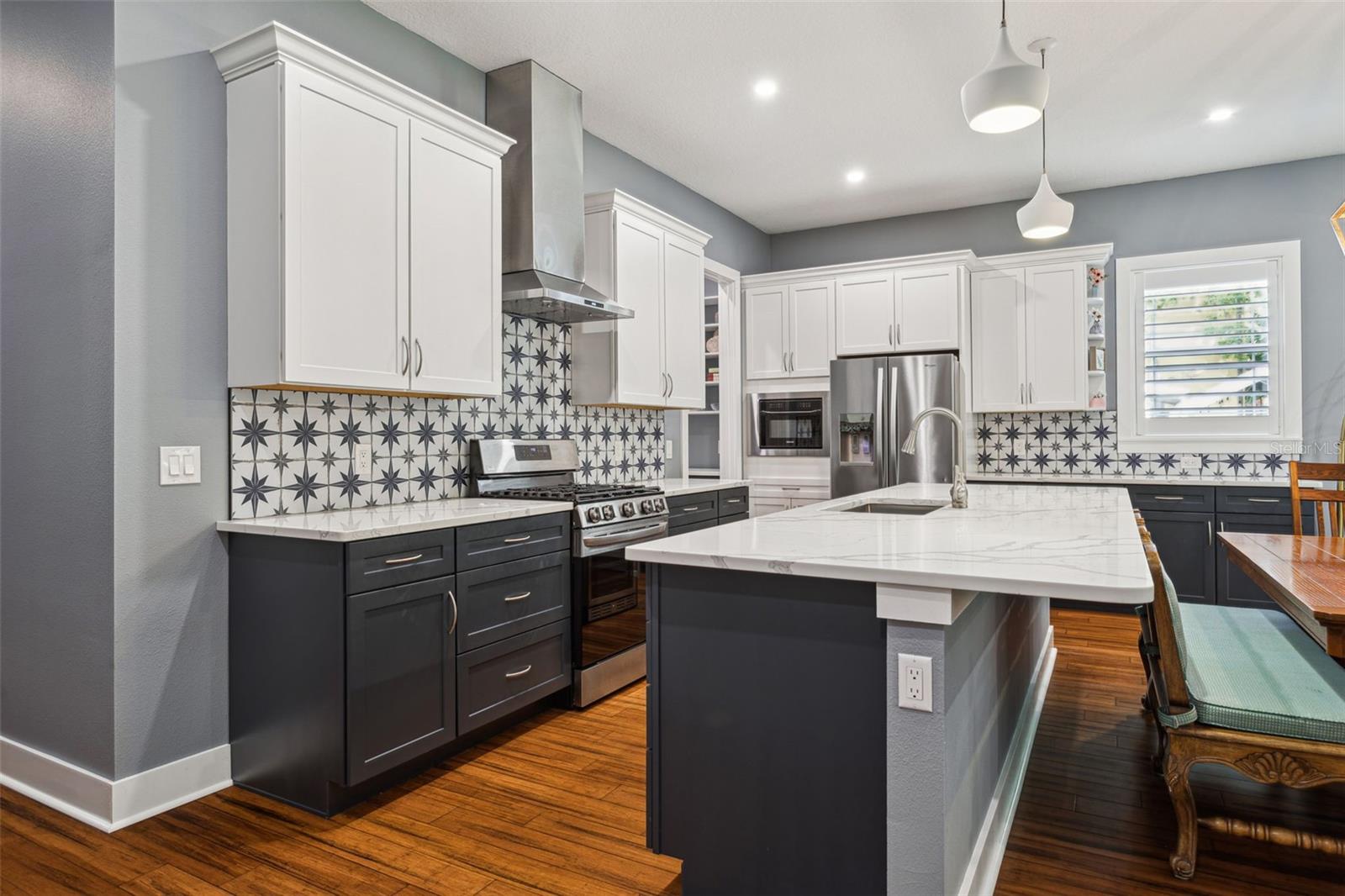 3118 W WALLCRAFT AVE, TAMPA, FL, 33611