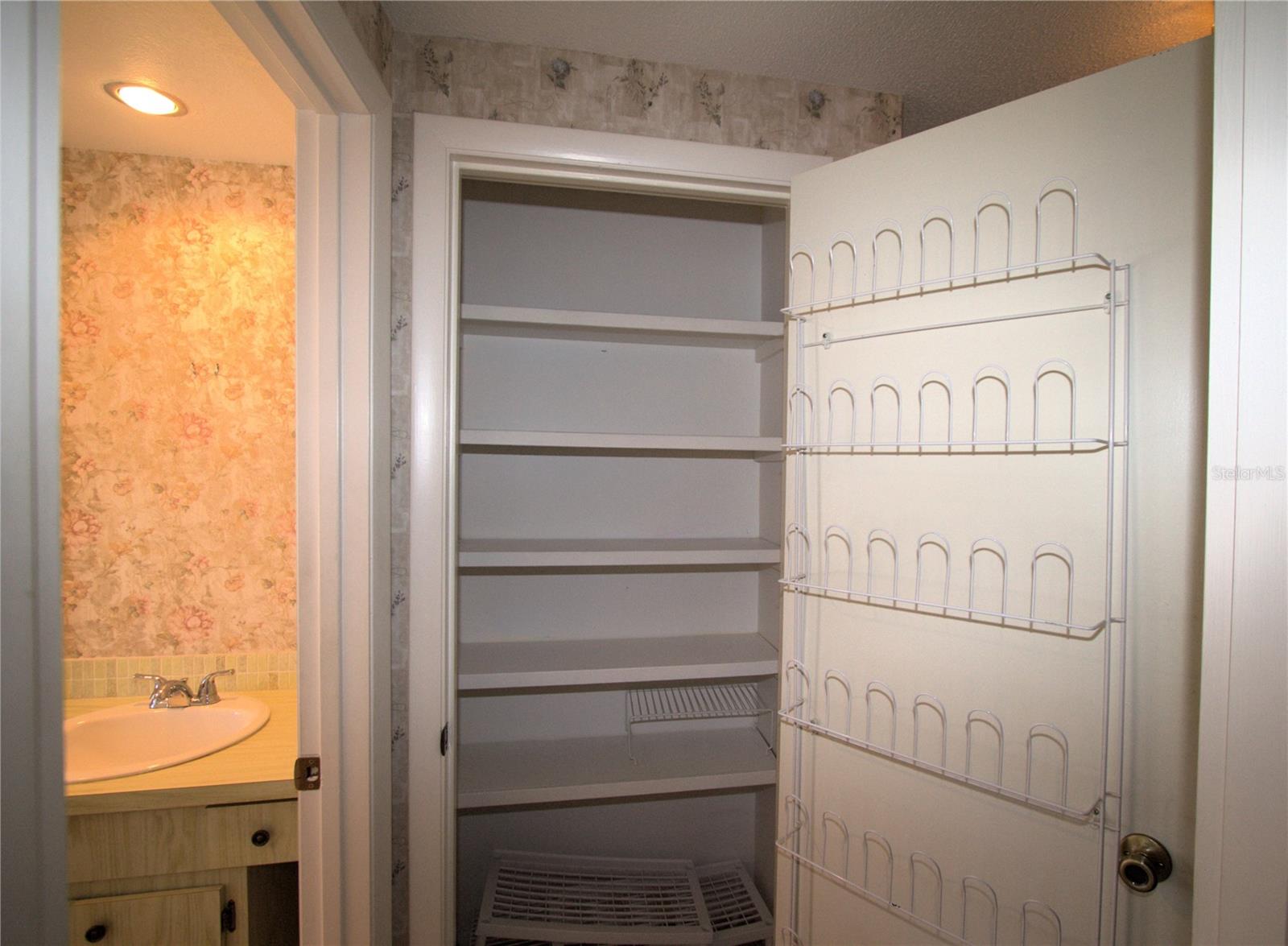 458 AZALEA AVE NW, PORT CHARLOTTE, FL, 33952