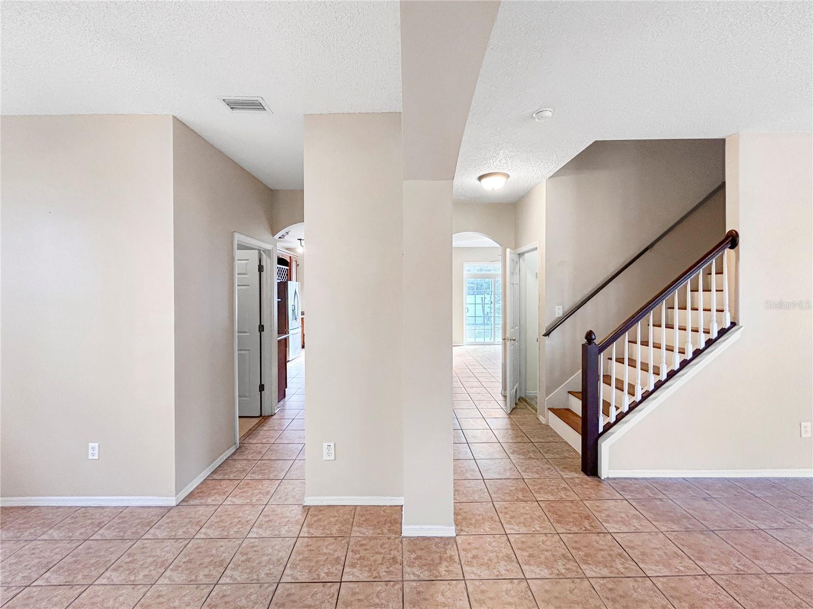 8715 MORRISON OAKS CT, TEMPLE TERRACE, FL, 33637