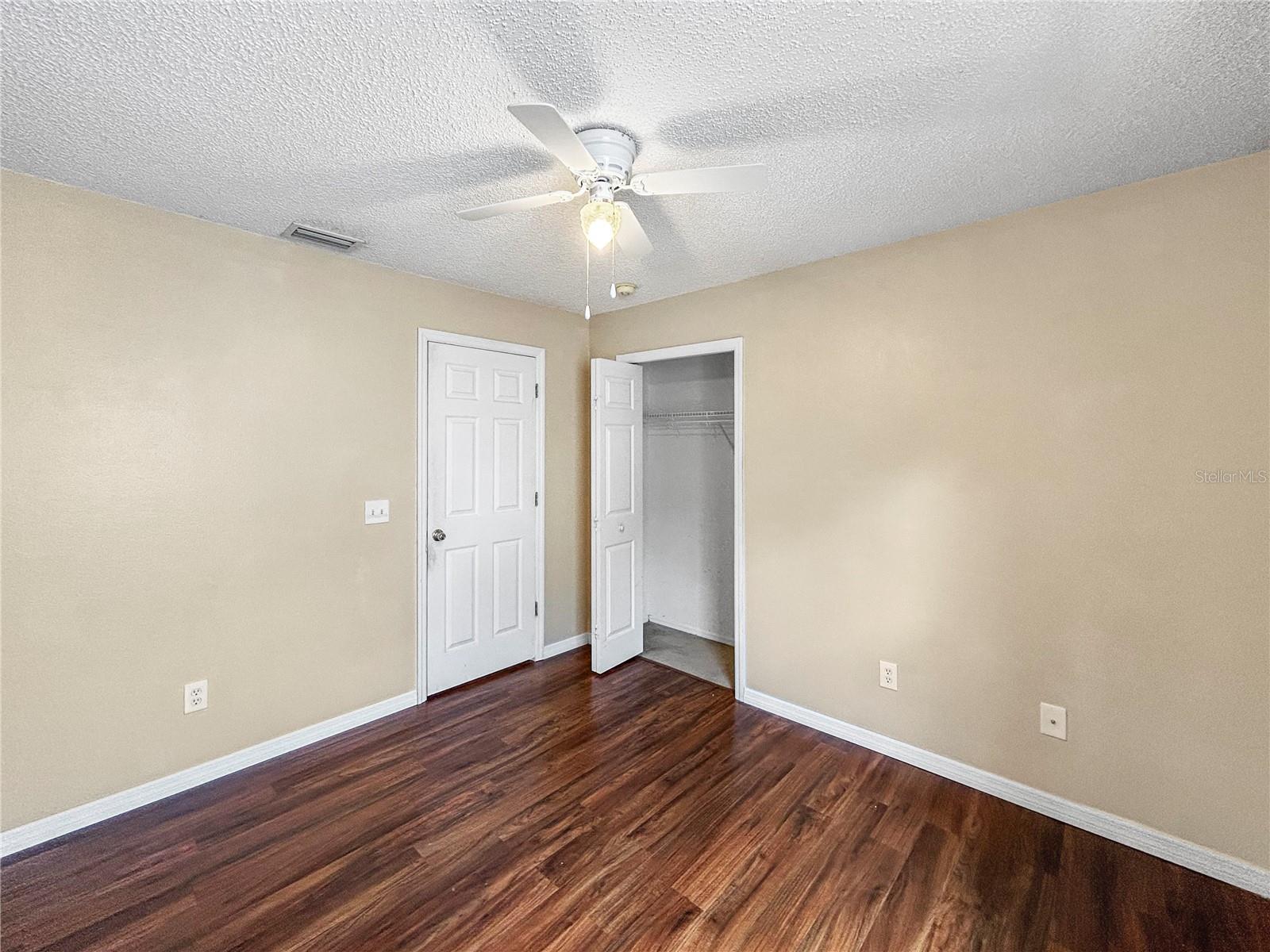 8715 MORRISON OAKS CT, TEMPLE TERRACE, FL, 33637