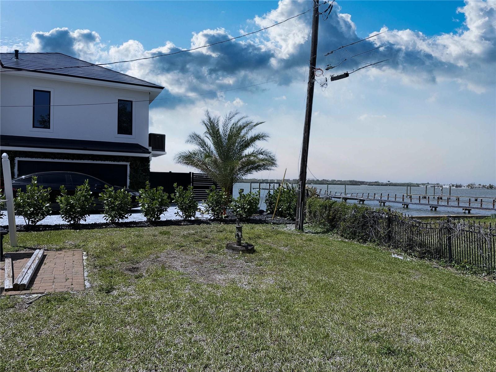 8297 33RD AVE N, ST PETERSBURG, FL, 33710