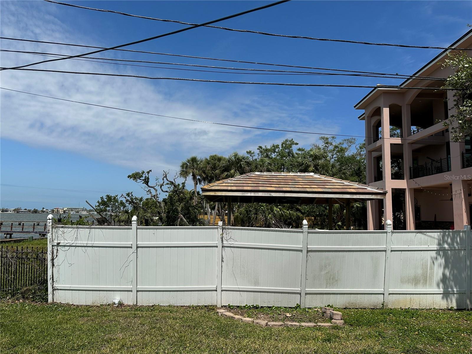 8297 33RD AVE N, ST PETERSBURG, FL, 33710