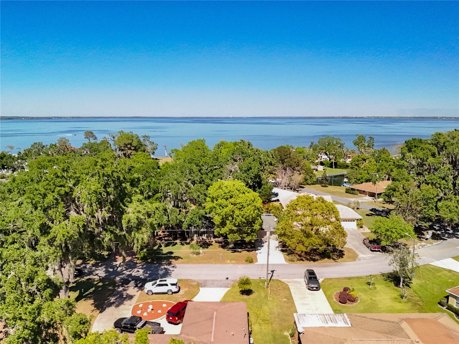 38 ORANGE BLOSSOM TRL, YALAHA, FL, 34797