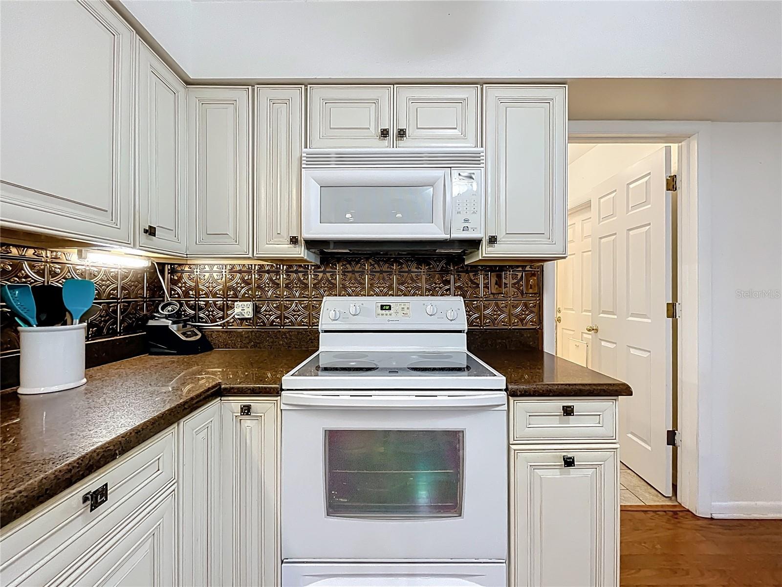 38 ORANGE BLOSSOM TRL, YALAHA, FL, 34797