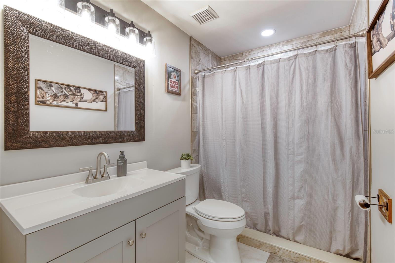 202 N BRIGHTON DR, PORT ORANGE, FL, 32127