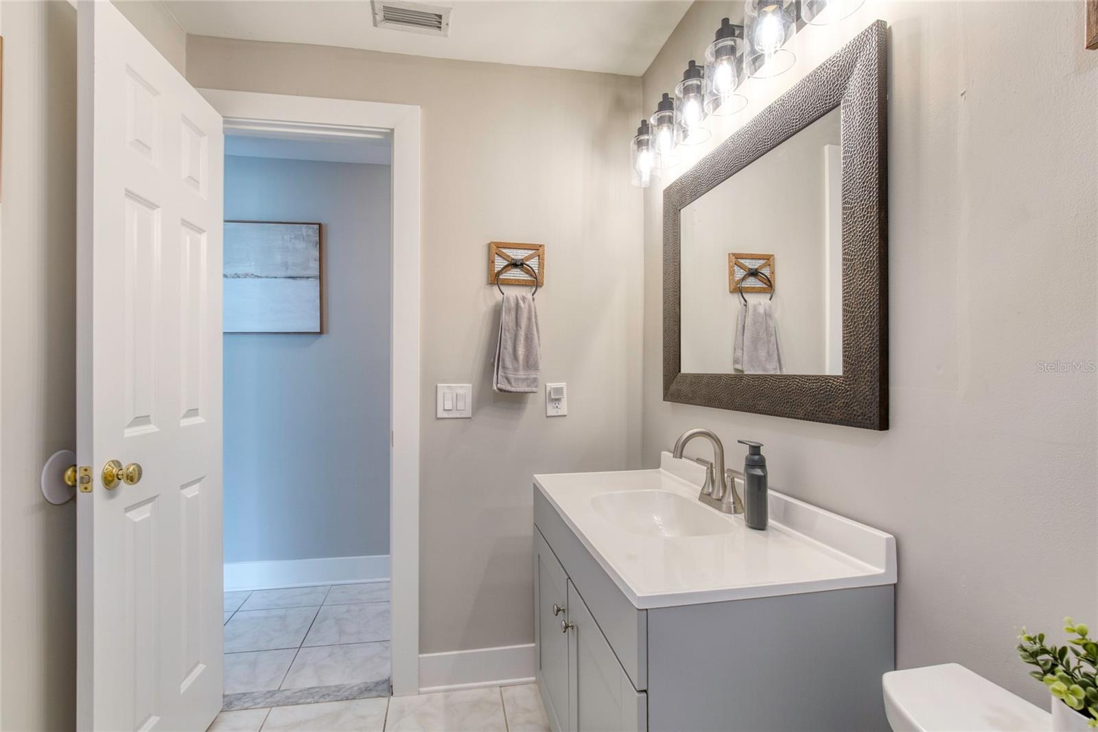 202 N BRIGHTON DR, PORT ORANGE, FL, 32127