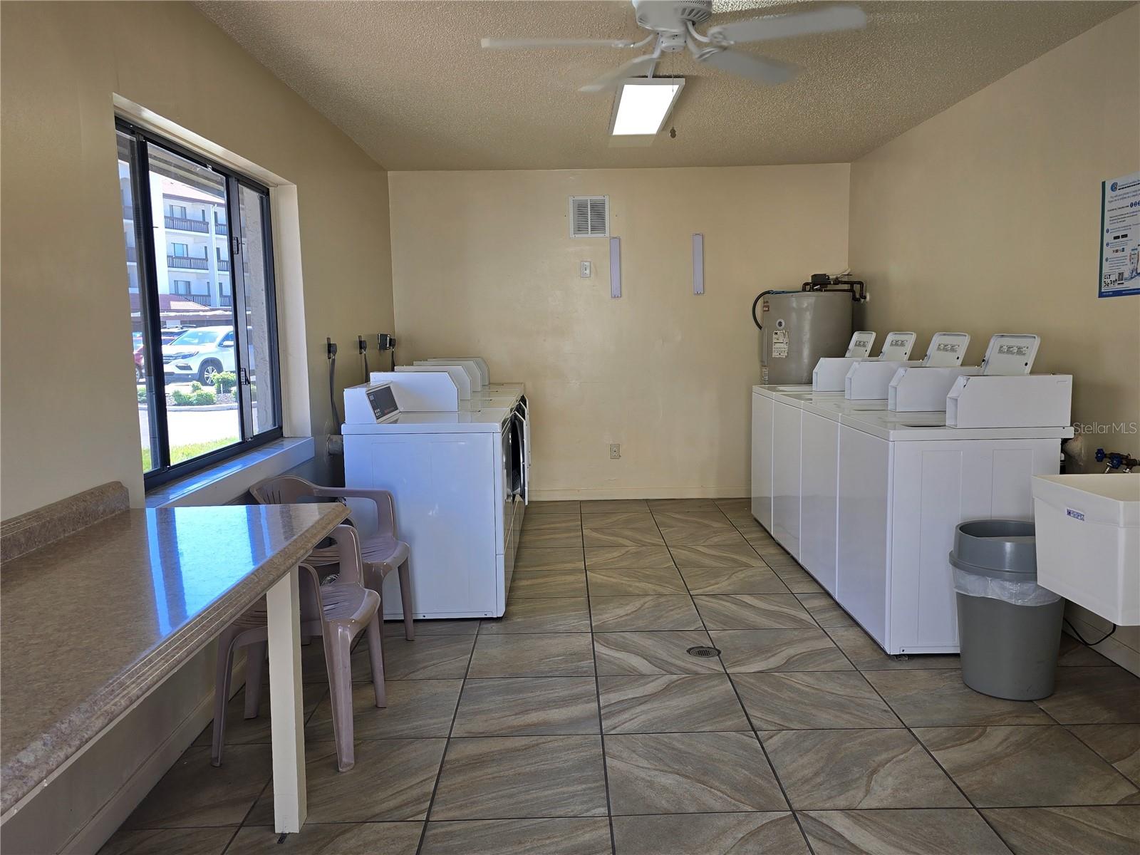 1624 STICKNEY POINT RD #101, SARASOTA, FL, 34231