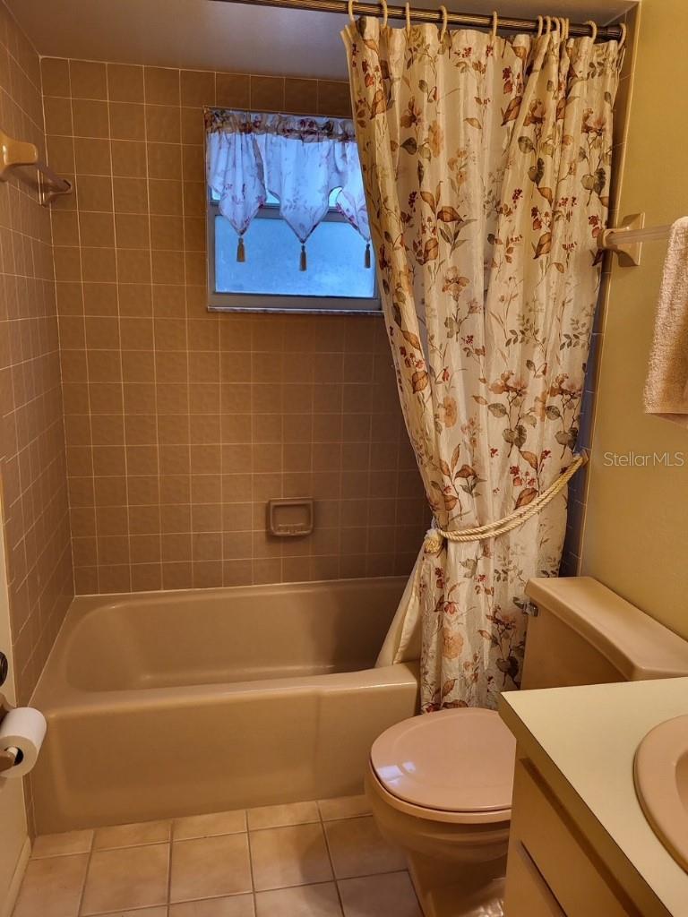 3934 BROOKSIDE DR, SARASOTA, FL, 34231