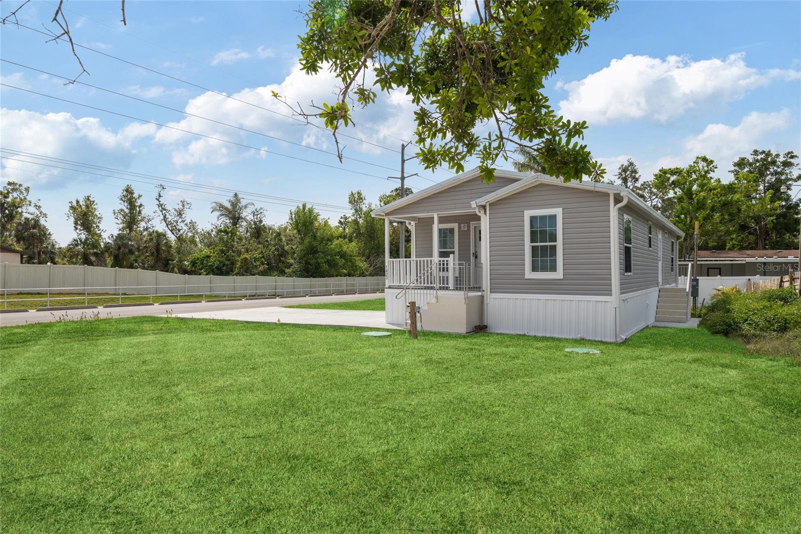1423 VENETIA ST, NOKOMIS, FL, 34275
