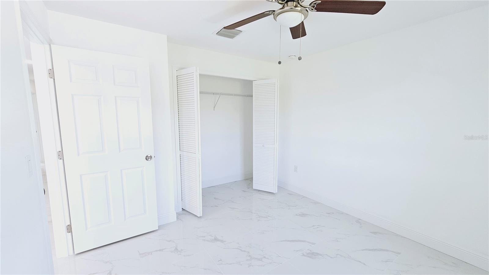 1098 EDGERTON AVE, LEHIGH ACRES, FL, 33974