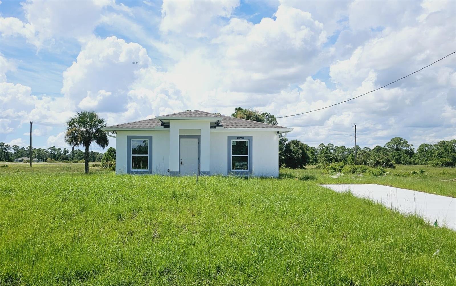 1098 EDGERTON AVE, LEHIGH ACRES, FL, 33974