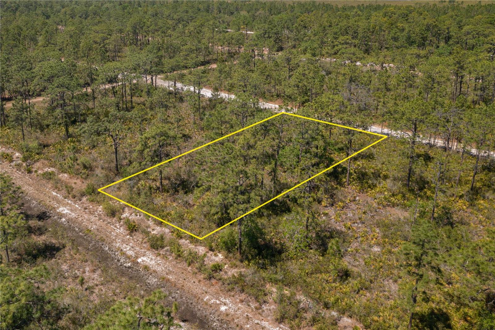 419 BOUGAINVILLE DR, INDIAN LAKE ESTATES, FL, 33855